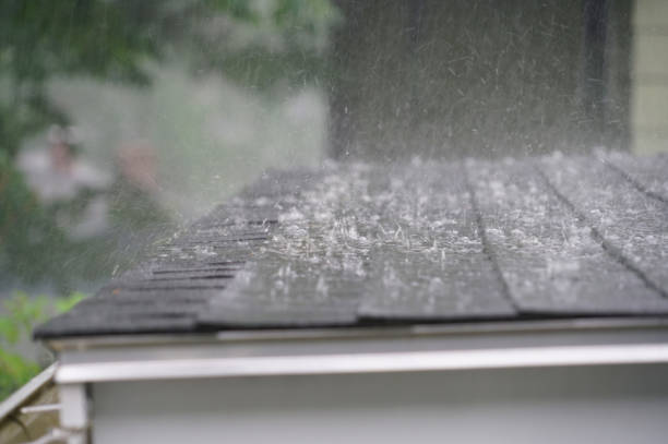 Best Flat Roofing  in Tuscarawas, OH